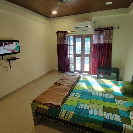 Siddhivinayak Resort Nx Mālvan Eksteriør bilde